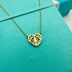RARE Tiffany & Co. 18K Yellow Gold Enchant Heart Necklace 16” with Packaging